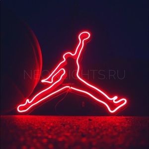 Meet your Posher, Derrick